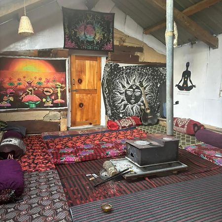 Dev Ropa Hights Malana Hotell Jari Exteriör bild