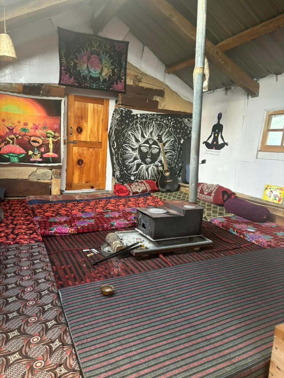 Dev Ropa Hights Malana Hotell Jari Exteriör bild